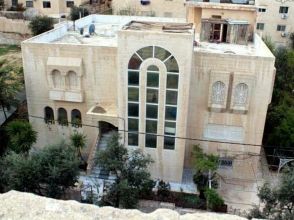 مباني للبيع والايجار في الزرقاء